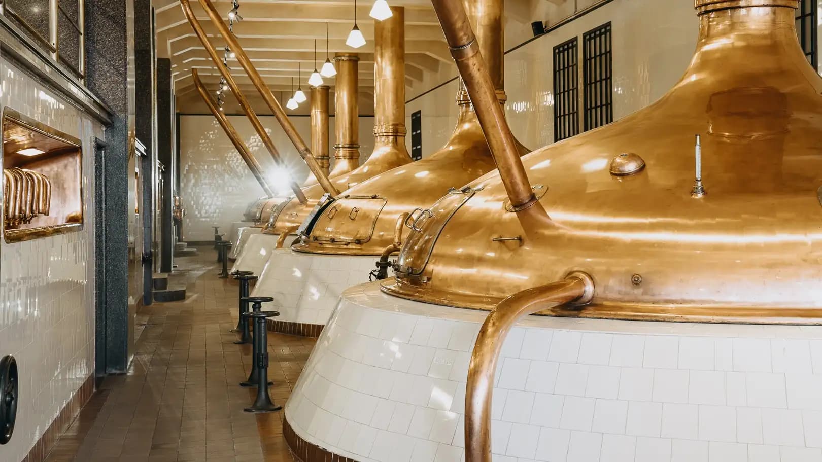 06_PU IMAGE SHOOT 2023 LQ-19 (1).webp